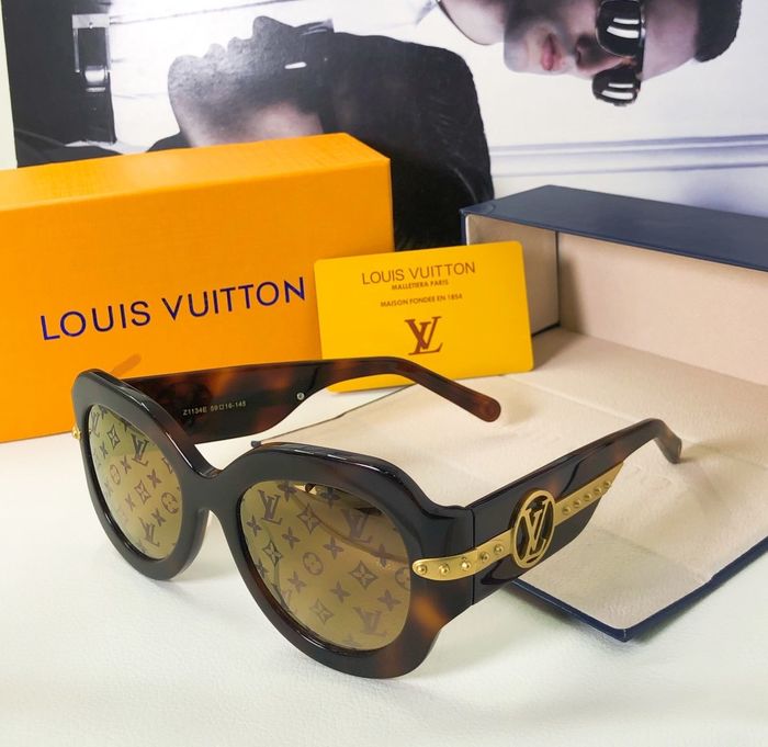 Louis Vuitton Sunglasses Top Quality LVS00437